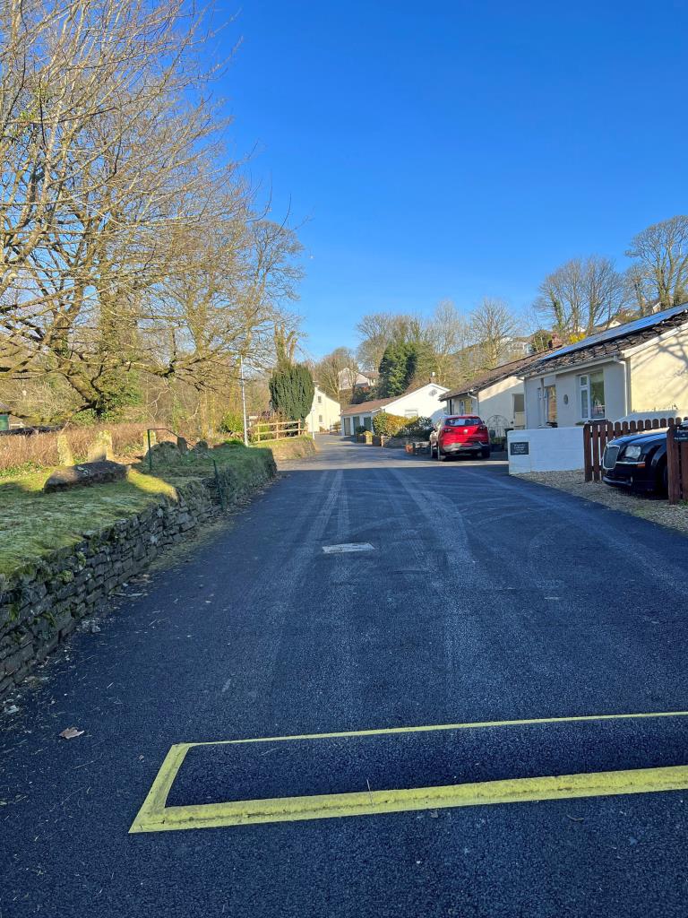 Lot: 104 - LAND AND PRIVATE ROAD FRONTING THE RIVER CAMEL -